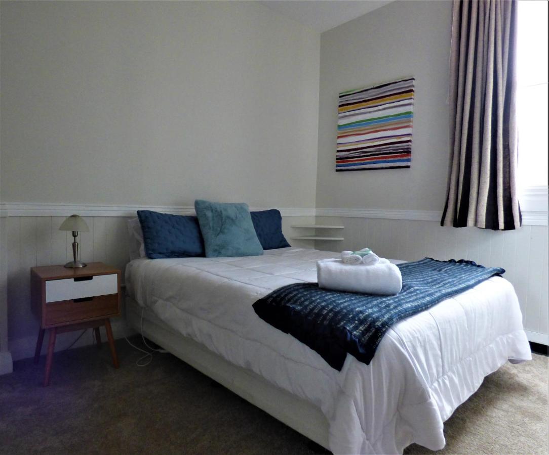 Sahara Guest House Dunedin Exterior photo